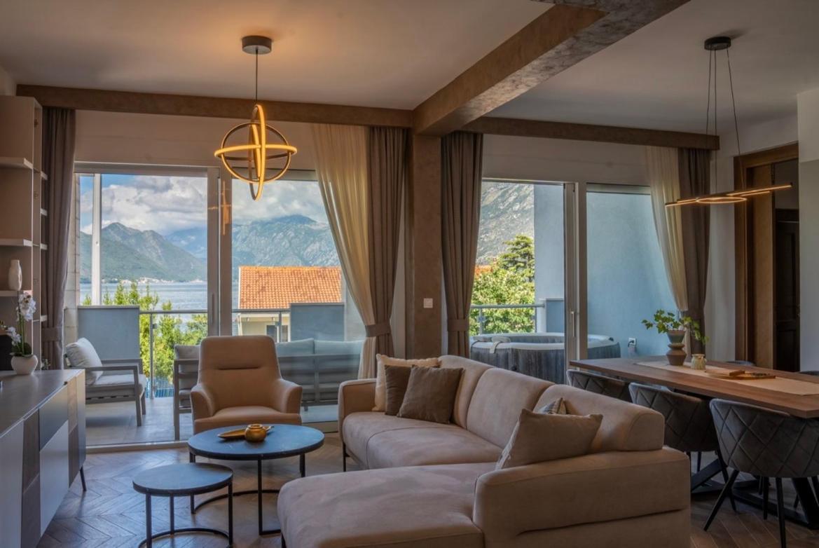 Luxury Apartment Vasilisa Cattaro Esterno foto